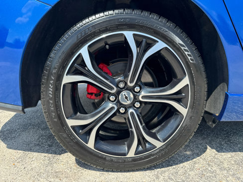 Used 2019 Chevrolet Cruze LT w/ Convenience Package image 31