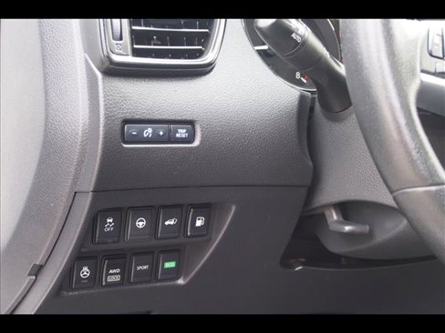 Used 2019 Nissan Rogue SL image 24