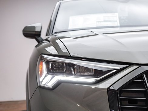 New 2025 Audi Q3 2.0T Premium image 6