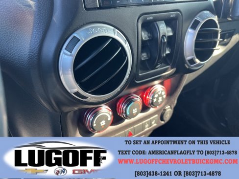 Used 2017 Jeep Wrangler Unlimited Rubicon image 25