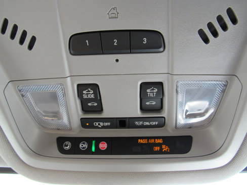 Used 2021 GMC Acadia AT4 w/ Technology Package image 29