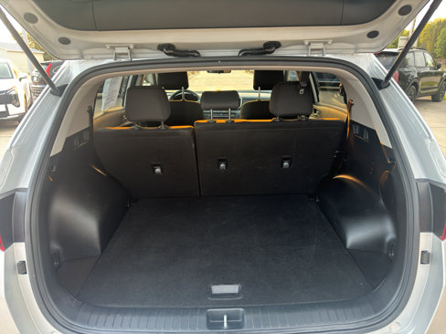 Used 2020 Kia Sportage LX image 11