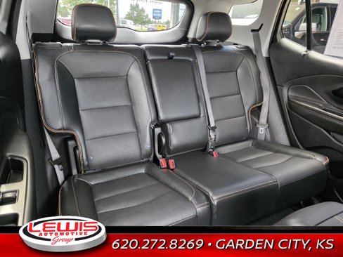 Used 2023 GMC Terrain AT4 image 22