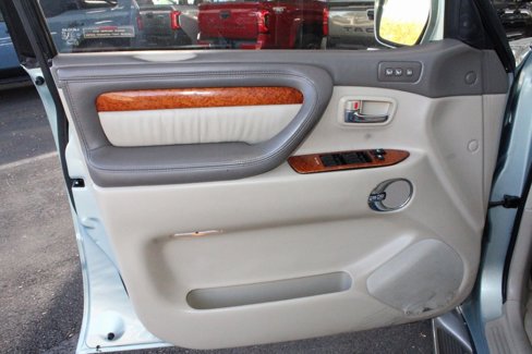 Used 2003 Lexus LX 470 4WD image 20