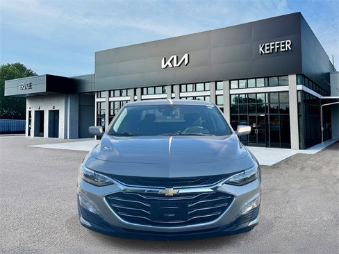 Used 2023 Chevrolet Malibu LT image 3