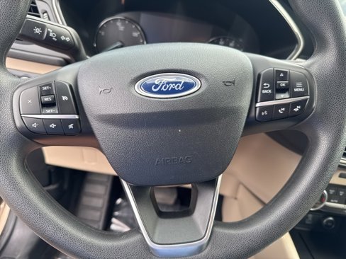 Used 2021 Ford Escape SE image 20