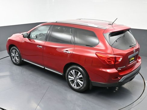 Used 2018 Nissan Pathfinder S image 48