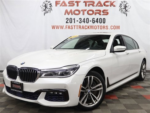 Used 2016 BMW 750i xDrive image 1