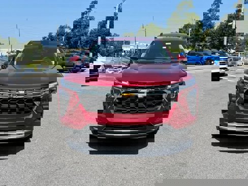 New 2025 Chevrolet Trax LT w/ Driver Confidence Package image 6