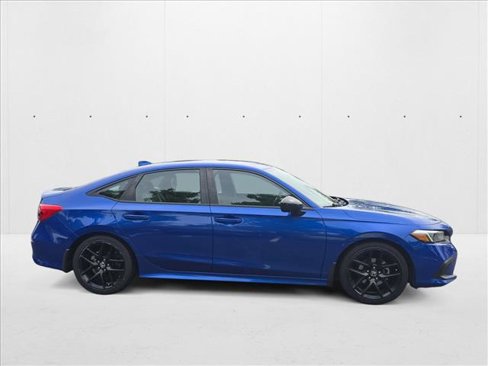 Used 2022 Honda Civic Sport image 4