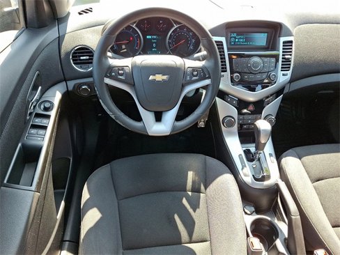Used 2014 Chevrolet Cruze LT image 11