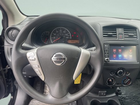 Used 2019 Nissan Versa S image 17