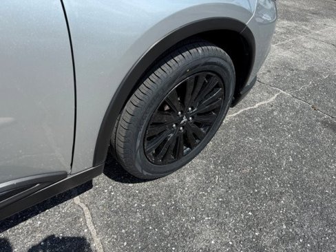 Used 2020 Mitsubishi Outlander SE image 8