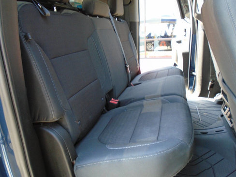Used 2019 Chevrolet Silverado 1500 LT w/ Texas Edition image 11
