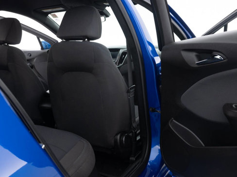 Used 2019 Chevrolet Cruze LT w/ Convenience Package image 30