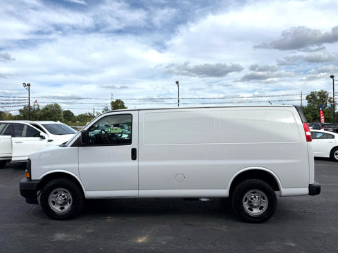 Used 2017 Chevrolet Express 2500 image 9