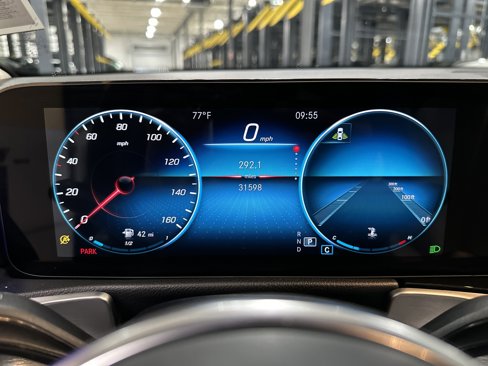 Certified 2022 Mercedes-Benz GLB 250 4MATIC image 18