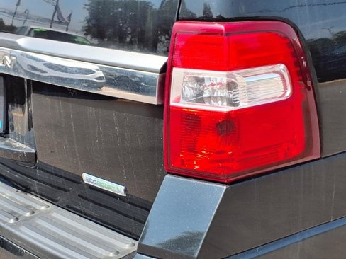 Used 2015 Ford Expedition Limited w/ Equipment Group 301A image 29