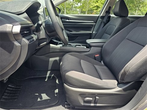 Used 2023 Nissan Altima 2.5 SV image 11