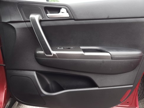 Used 2017 Kia Sportage LX image 33