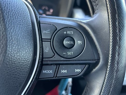 Used 2020 Toyota Corolla SE image 18