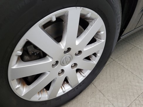 Used 2016 Chrysler Town & Country Touring w/ Driver Convenience Group image 31