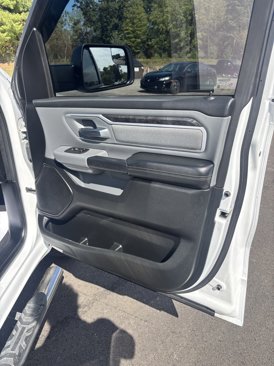 Used 2020 RAM 1500 Big Horn image 18