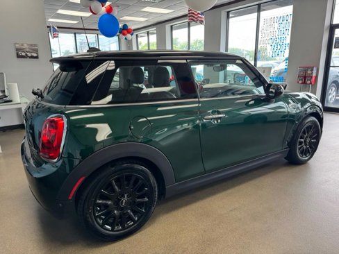 Used 2019 MINI Cooper 2-Door Hardtop image 14