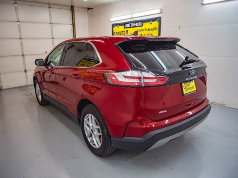 Used 2021 Ford Edge SEL image 5