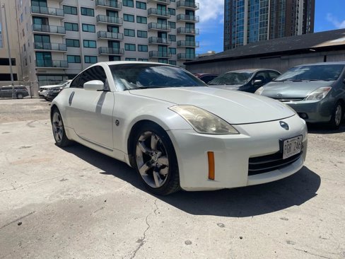 Used 2006 Nissan 350Z Base w/ (N93) Cargo Convenience Pkg image 3