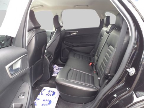 Used 2022 Ford Edge SEL w/ Convenience Package image 11