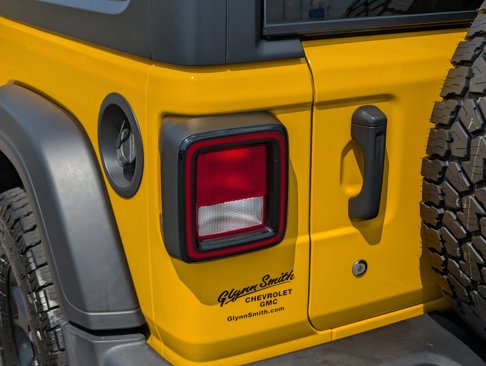 Used 2021 Jeep Wrangler Sport image 10