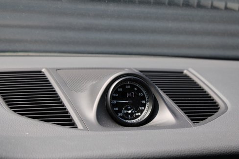 Used 2024 Porsche Macan image 19