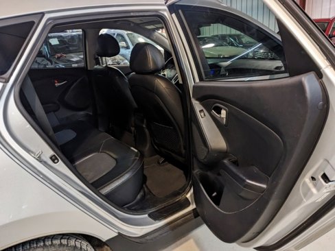 Used 2013 Hyundai Tucson Limited image 23