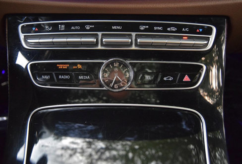 Used 2017 Mercedes-Benz E 300 4MATIC w/ Premium 1 Package image 41