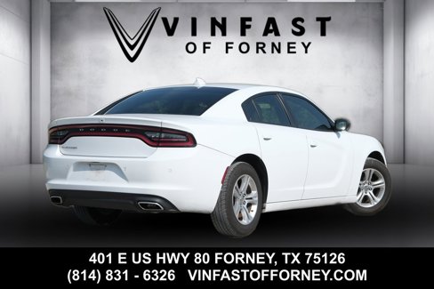 Used 2023 Dodge Charger SXT image 2