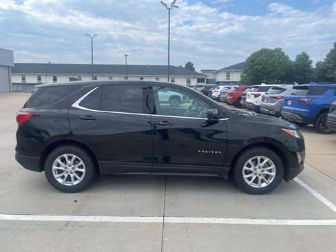 Used 2020 Chevrolet Equinox LT image 3