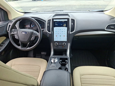 Used 2022 Ford Edge SE w/ Cargo Accessory Package image 15
