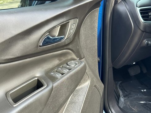 Used 2022 Chevrolet Equinox LT image 17