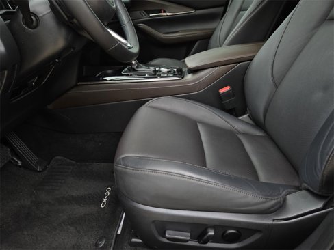 Used 2023 MAZDA CX-30 AWD 2.5 S w/ Premium Package image 18