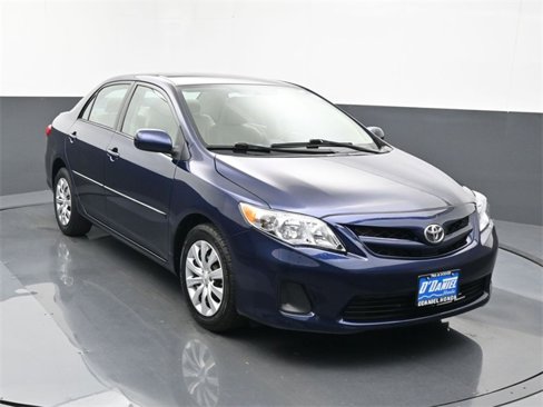 Used 2012 Toyota Corolla LE image 7