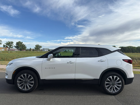 Used 2024 Chevrolet Blazer Premier w/ Enhanced Convenience Package image 2