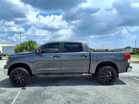 Used 2013 Toyota Tundra 4x4 CrewMax image 4