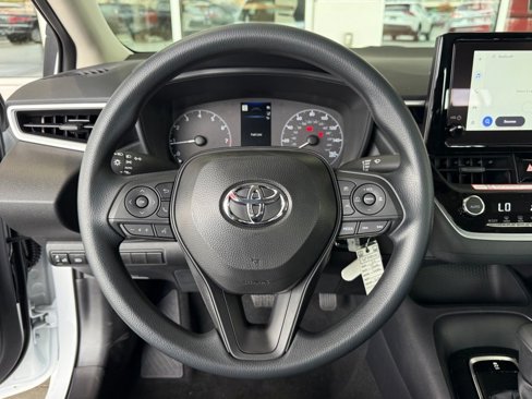 New 2025 Toyota Corolla LE image 19