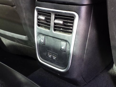 Used 2021 Dodge Charger SXT w/ Leather Interior Group image 17
