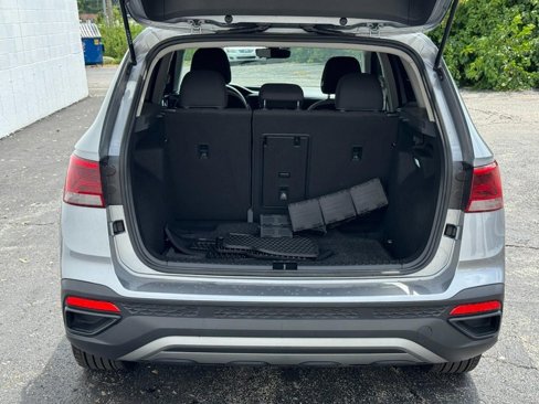 Used 2024 Volkswagen Taos S w/ MDO Package image 8