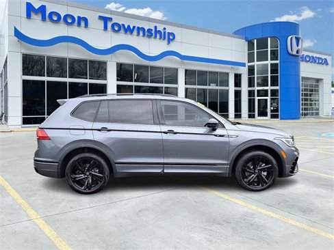 Used 2024 Volkswagen Tiguan SE R-Line image 7