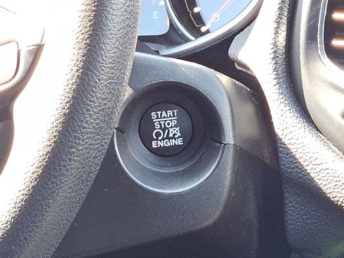 Used 2020 Jeep Compass Sport image 15