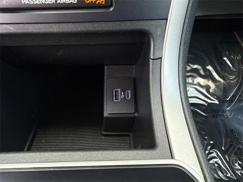 Used 2022 Ford Edge SE w/ Black Appearance Package image 24