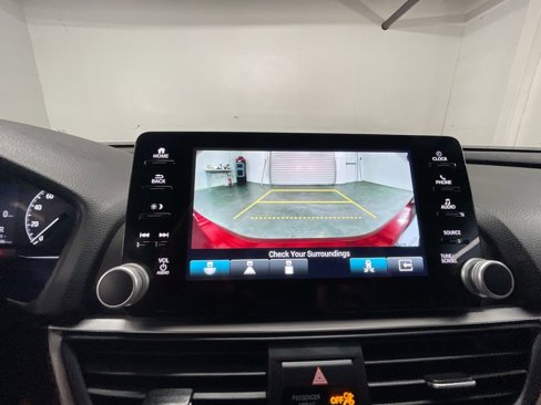 Used 2022 Honda Accord EX-L image 14
